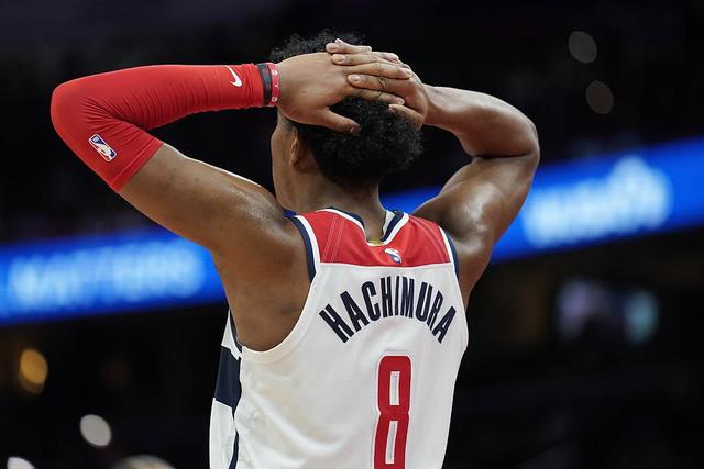 崔永熙谈在篮网训练感受：施罗德西蒙斯人不错